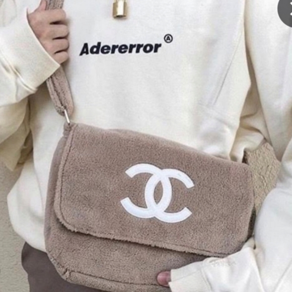 👜Chanel Handbag - Picture 7 of 7